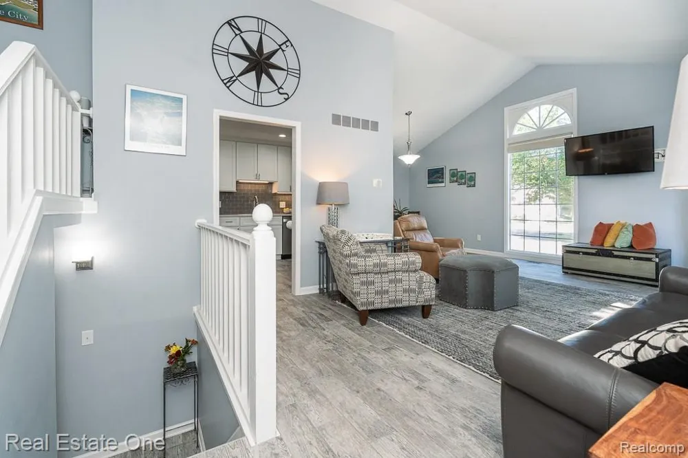 1446 Kings Cove Drive Rochester Hills City, MI 48306