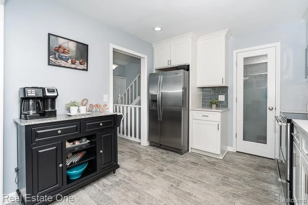 1446 Kings Cove Drive Rochester Hills City, MI 48306