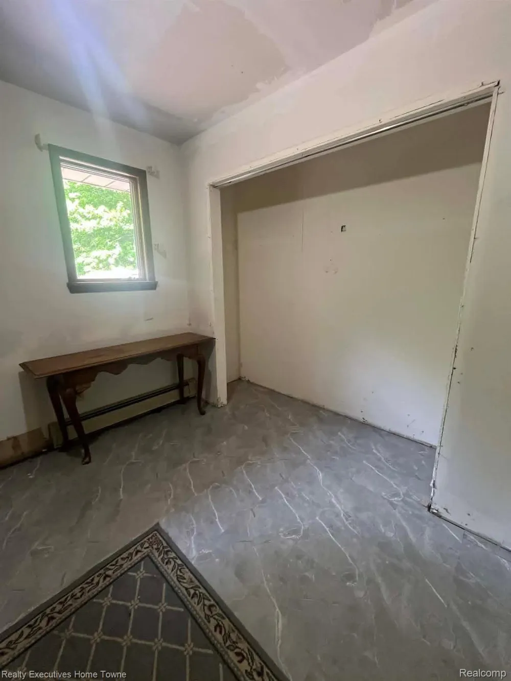 5665 Logging Lane Lane Clyde Township, MI 48049