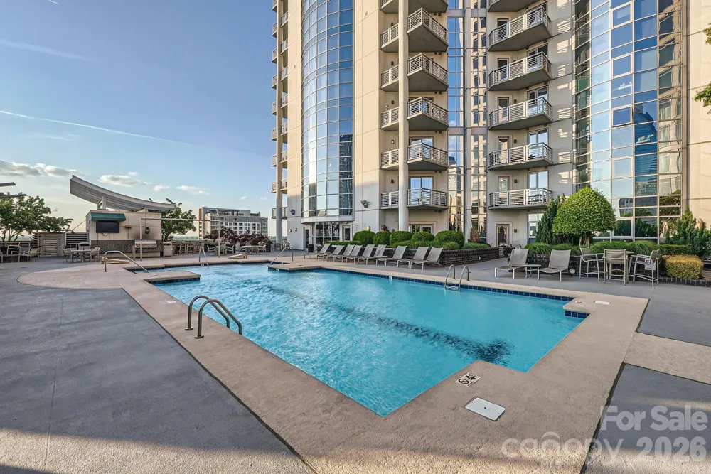 333 W Trade Street W #708 Charlotte, NC 28202
