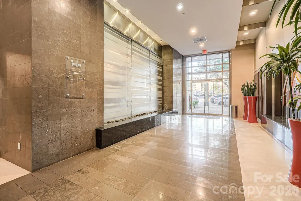 333 W Trade Street W #708 Charlotte, NC 28202