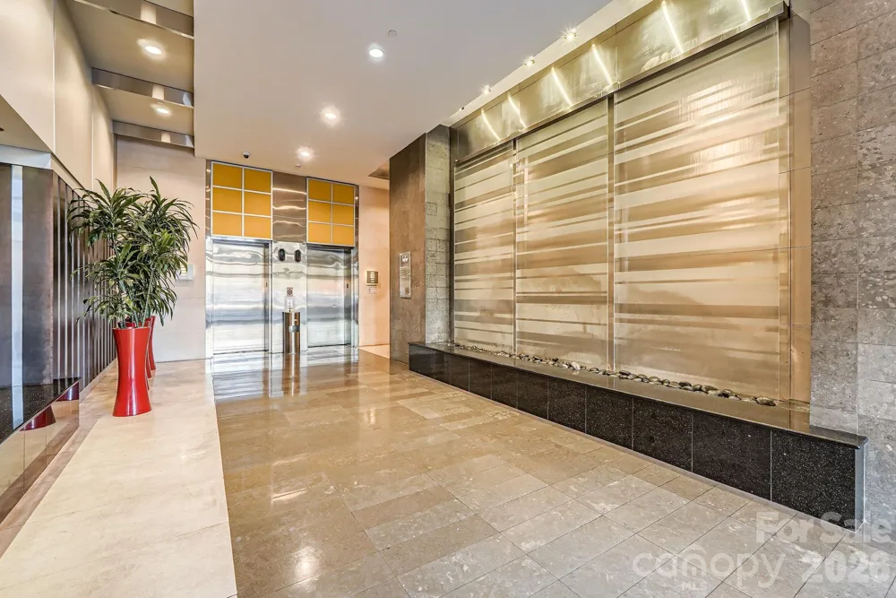 333 W Trade Street W #708 Charlotte, NC 28202