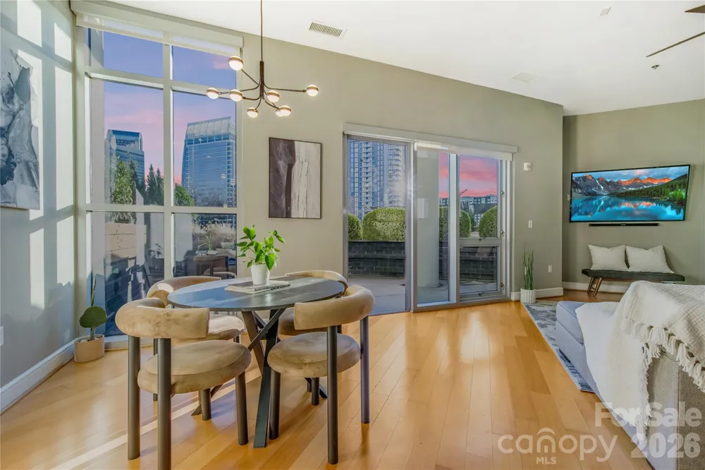 333 W Trade Street W #708 Charlotte, NC 28202