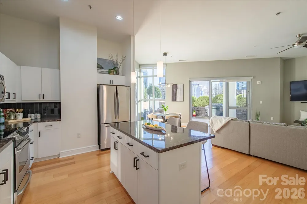 333 W Trade Street W #708 Charlotte, NC 28202