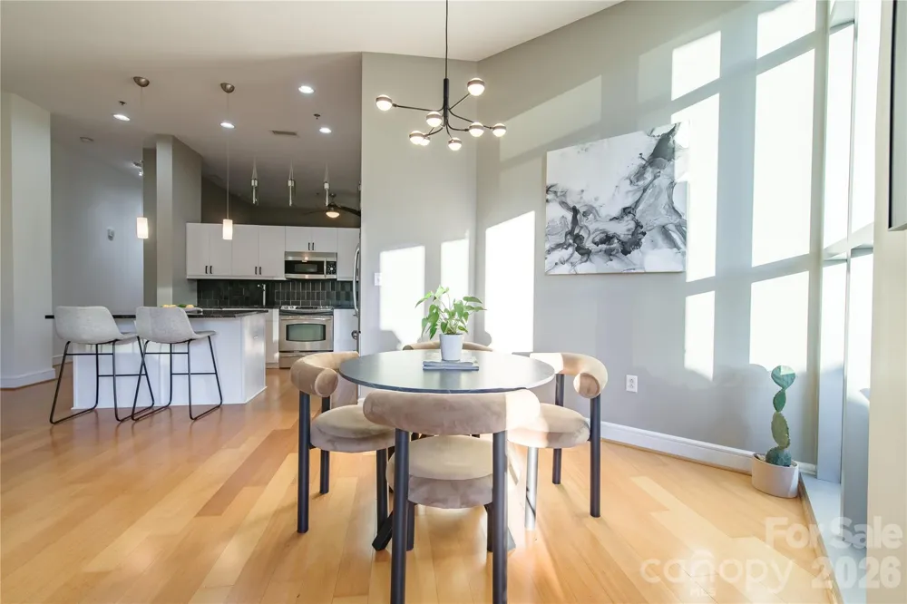 333 W Trade Street W #708 Charlotte, NC 28202