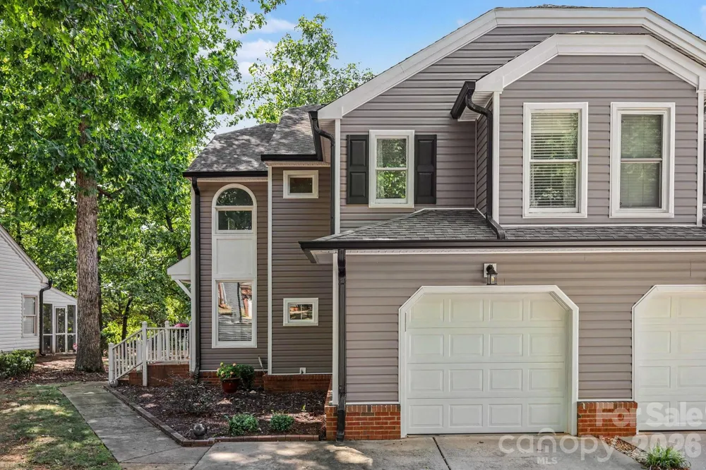 8609 Fox Chase Lane Charlotte, NC 28269