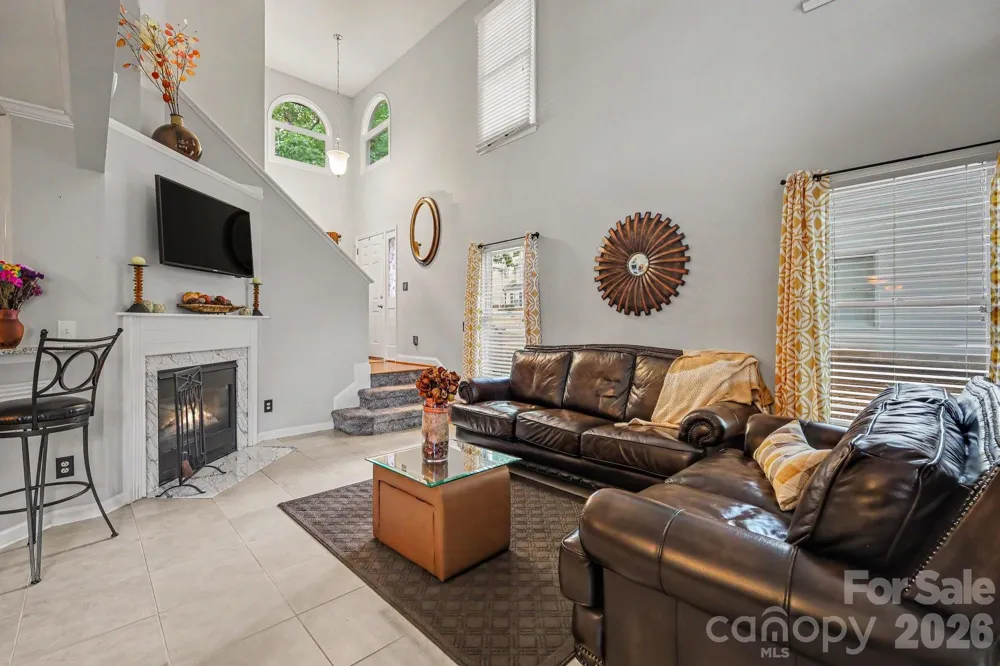 8609 Fox Chase Lane Charlotte, NC 28269