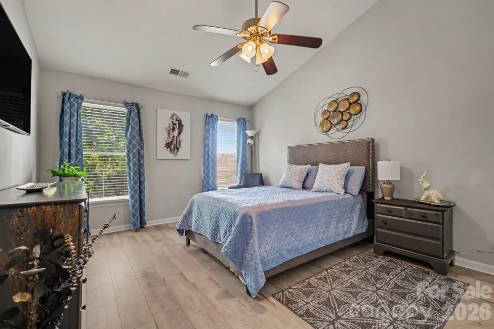 8609 Fox Chase Lane Charlotte, NC 28269