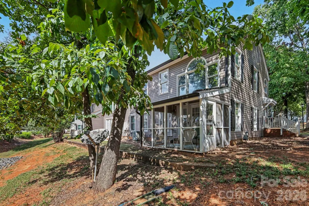 8609 Fox Chase Lane Charlotte, NC 28269