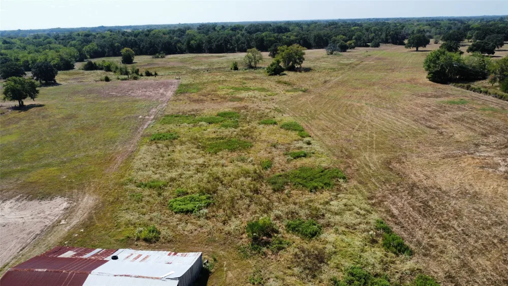 1000 Rs County Road 3237 Emory, TX 75440
