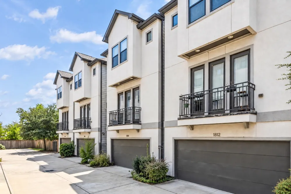 1814 Bonner Street Houston, TX 77007