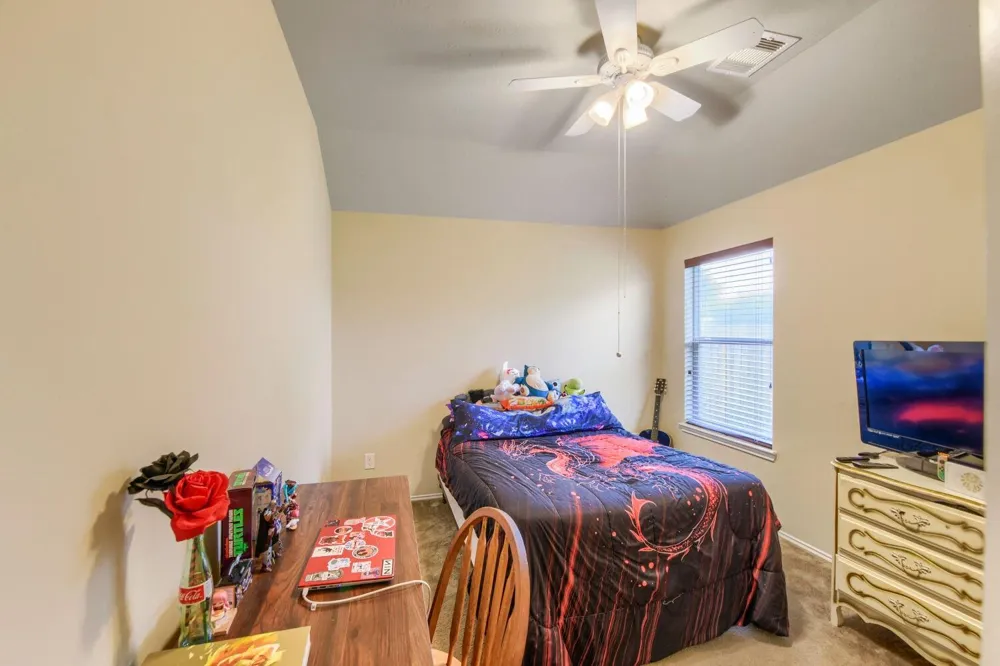 631 Honeysuckle Vine Drive Rosenberg, TX 77469
