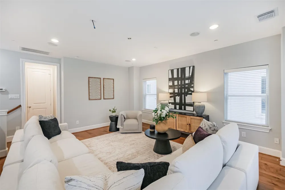3907 Austin Street Houston, TX 77004