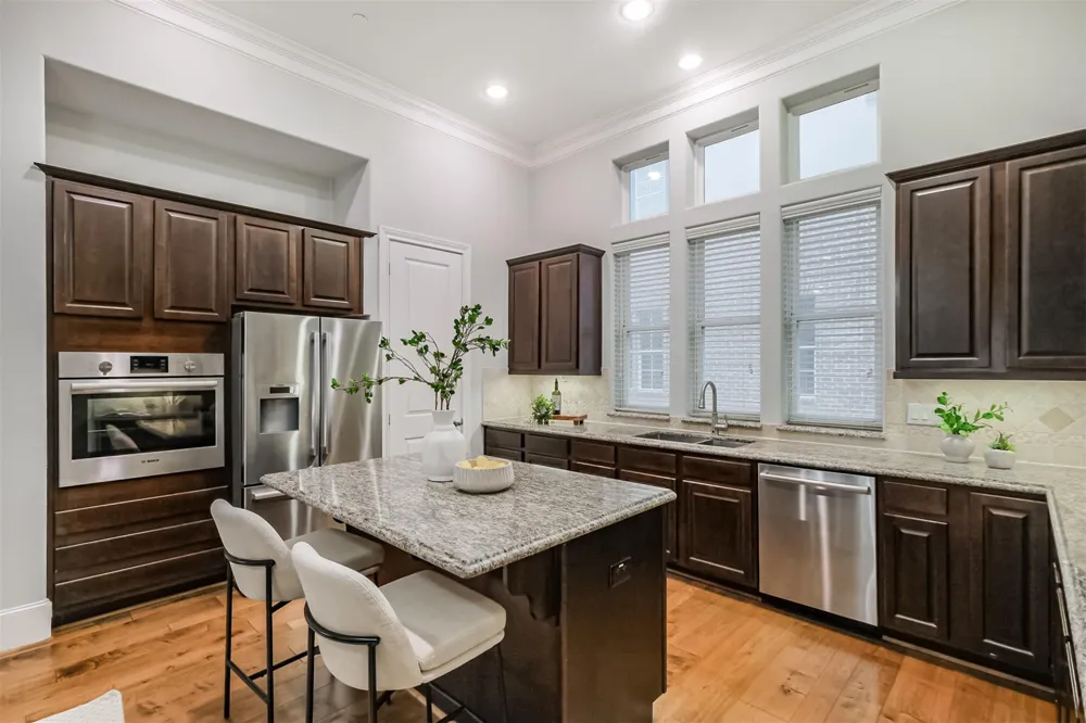3907 Austin Street Houston, TX 77004