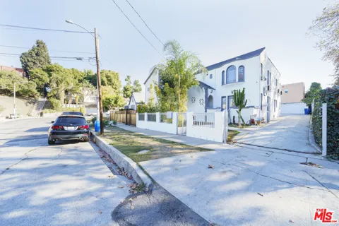 424 Reno Street
