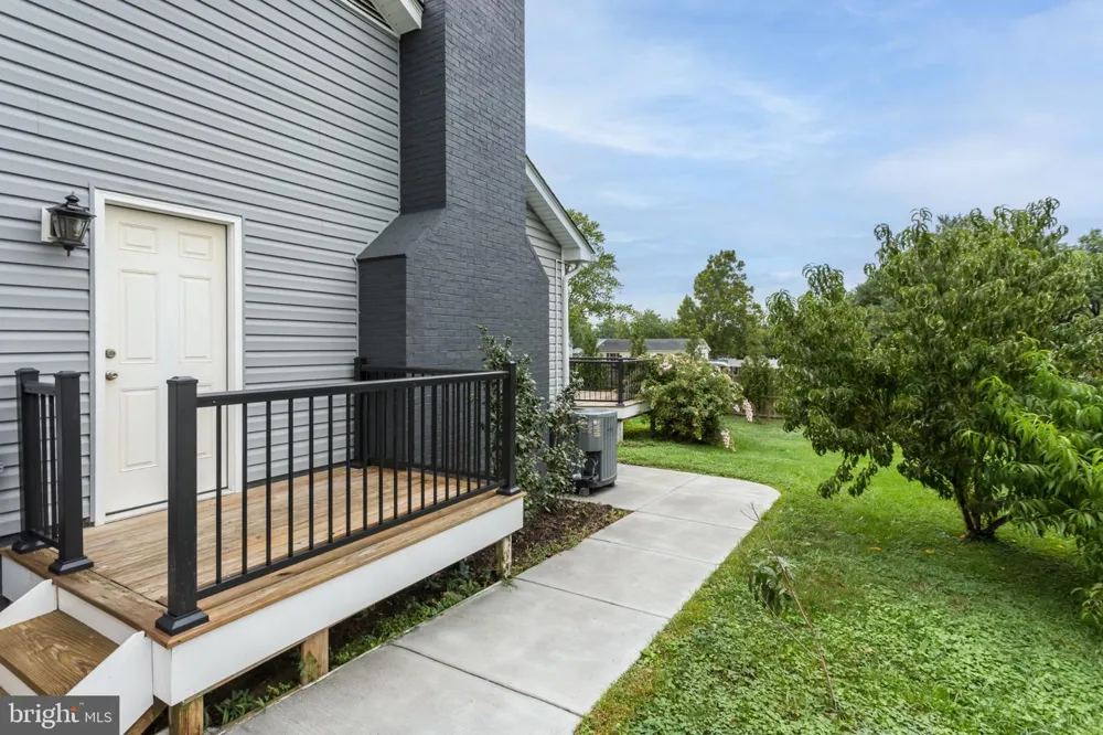 106 TUNIS COURT Stephens City, VA 22655
