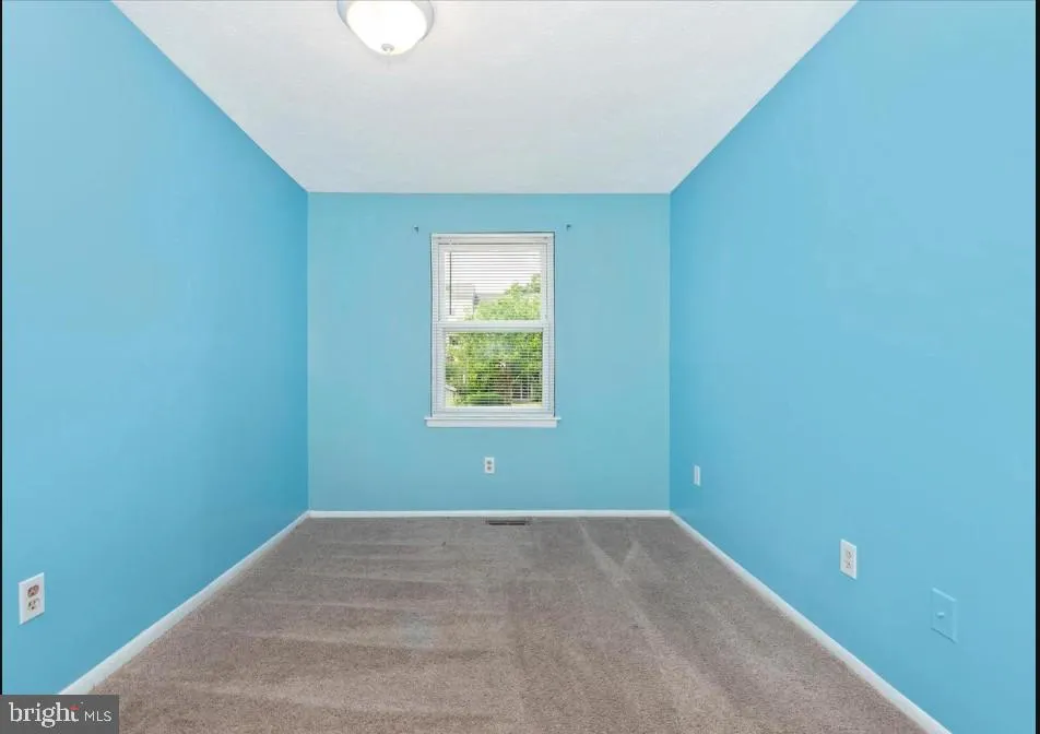 381 W THORNHILL Frederick, MD 21703