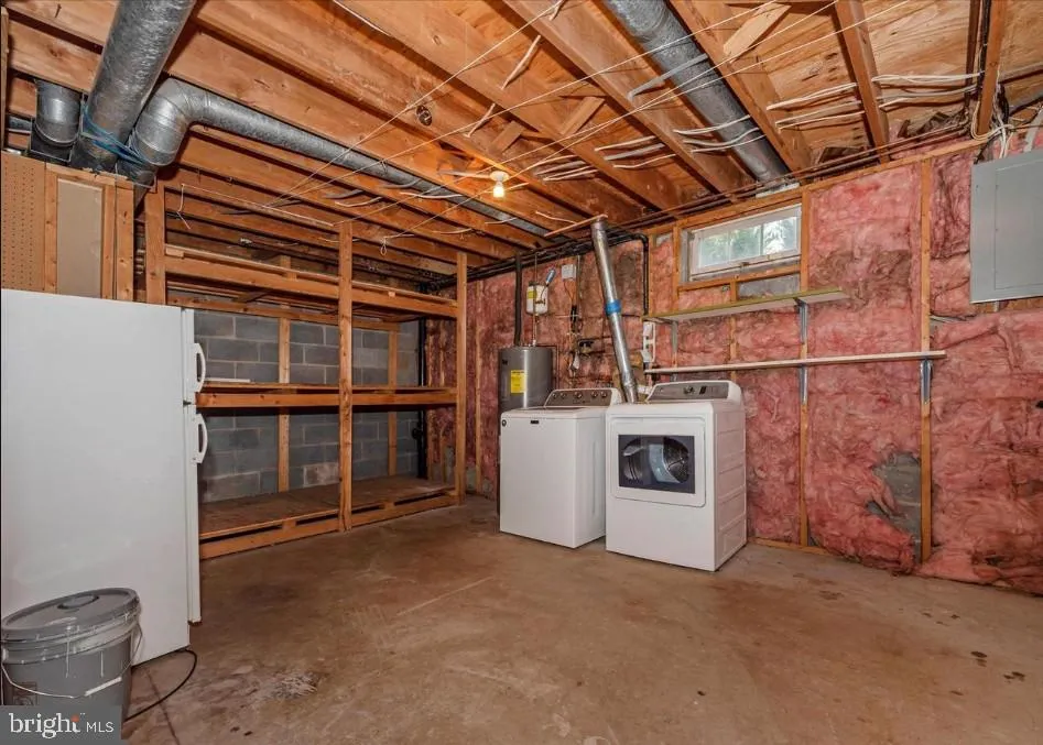 381 W THORNHILL Frederick, MD 21703