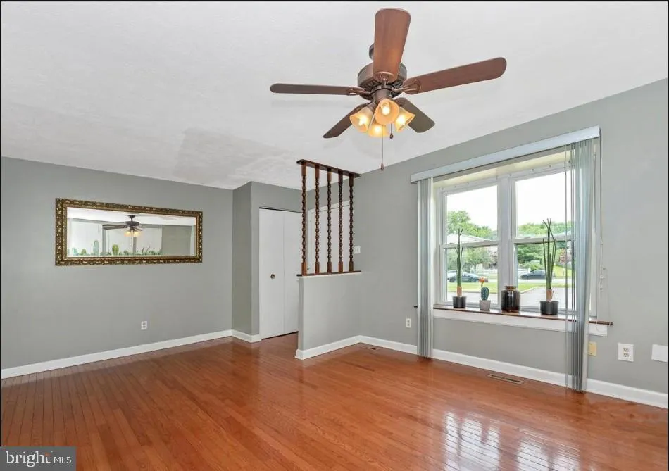 381 W THORNHILL Frederick, MD 21703