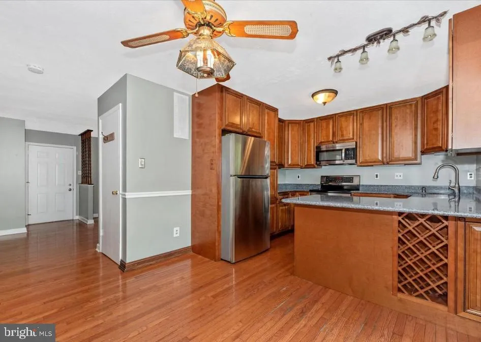 381 W THORNHILL Frederick, MD 21703