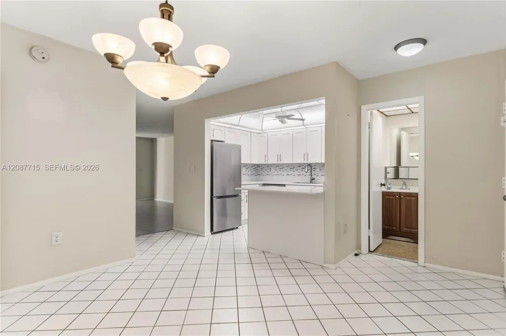 7300 NW 17th St #310 Plantation, FL 33313