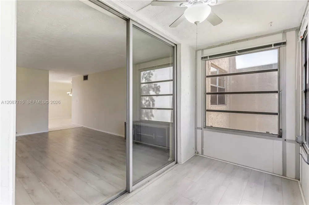 7300 NW 17th St #310 Plantation, FL 33313
