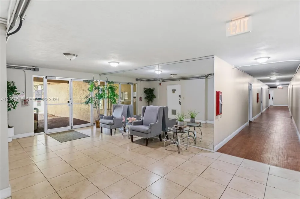 7300 NW 17th St #310 Plantation, FL 33313