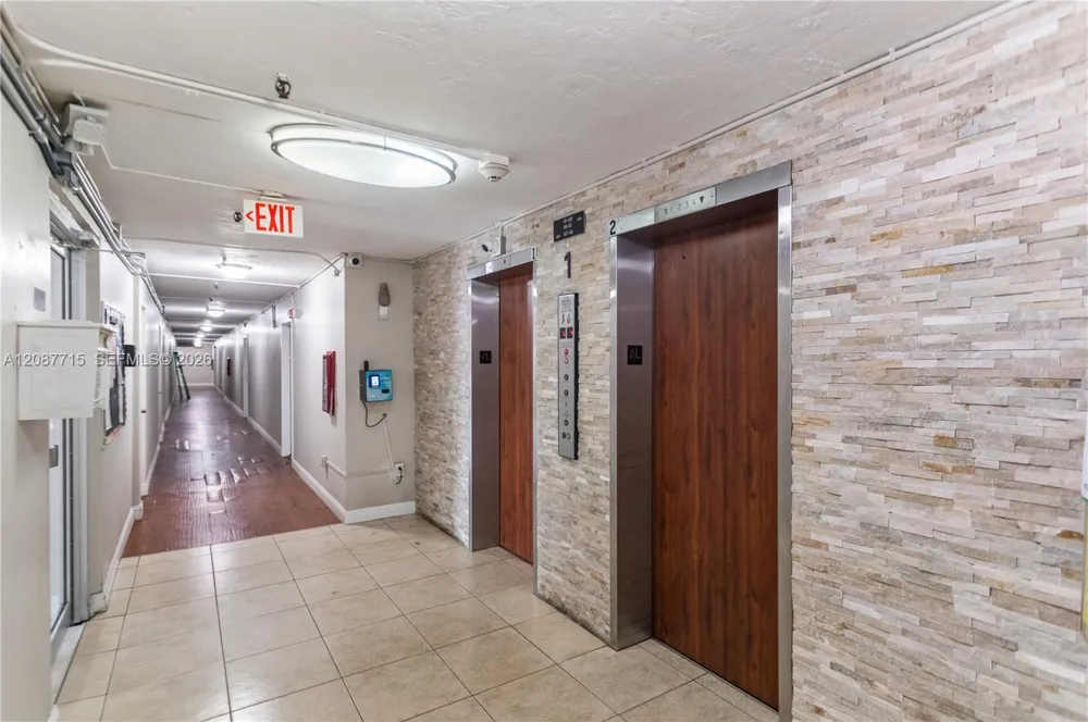7300 NW 17th St #310 Plantation, FL 33313