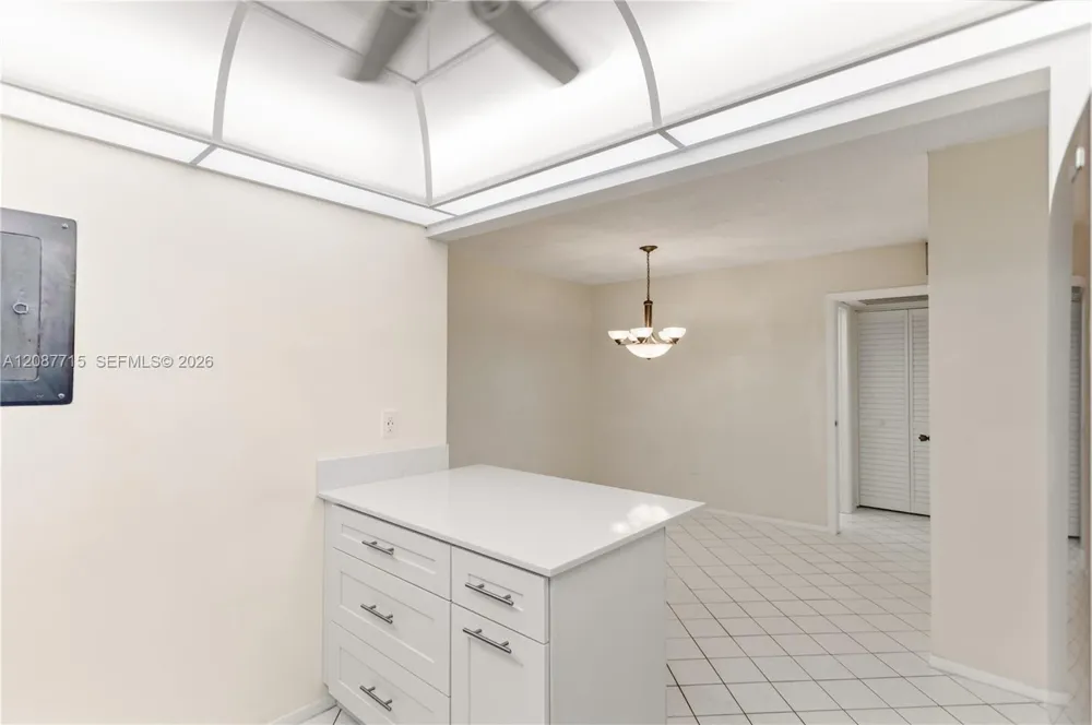 7300 NW 17th St #310 Plantation, FL 33313