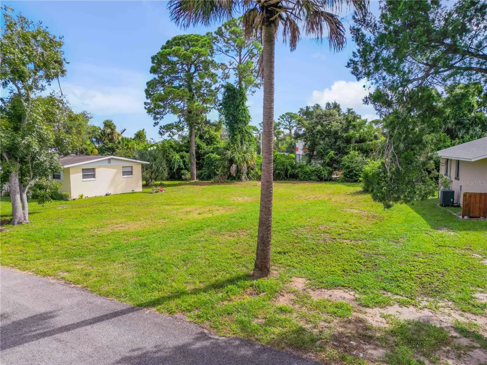 1715 EDGEWATER DRIVE Edgewater, FL 32132
