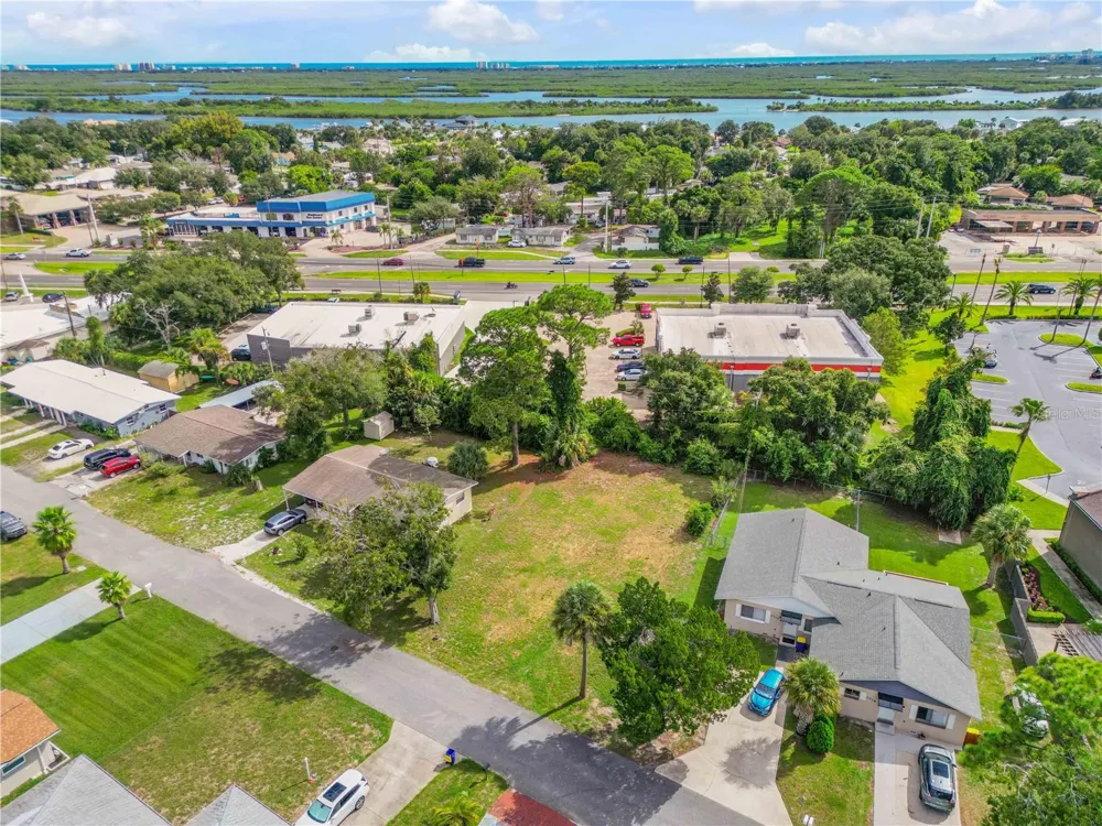 1715 EDGEWATER DRIVE Edgewater, FL 32132