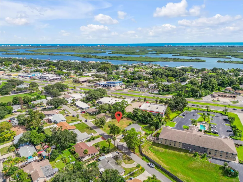 1715 EDGEWATER DRIVE Edgewater, FL 32132