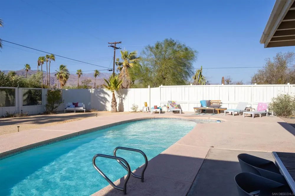 393 Arbalest Dr Borrego Springs, CA 92004