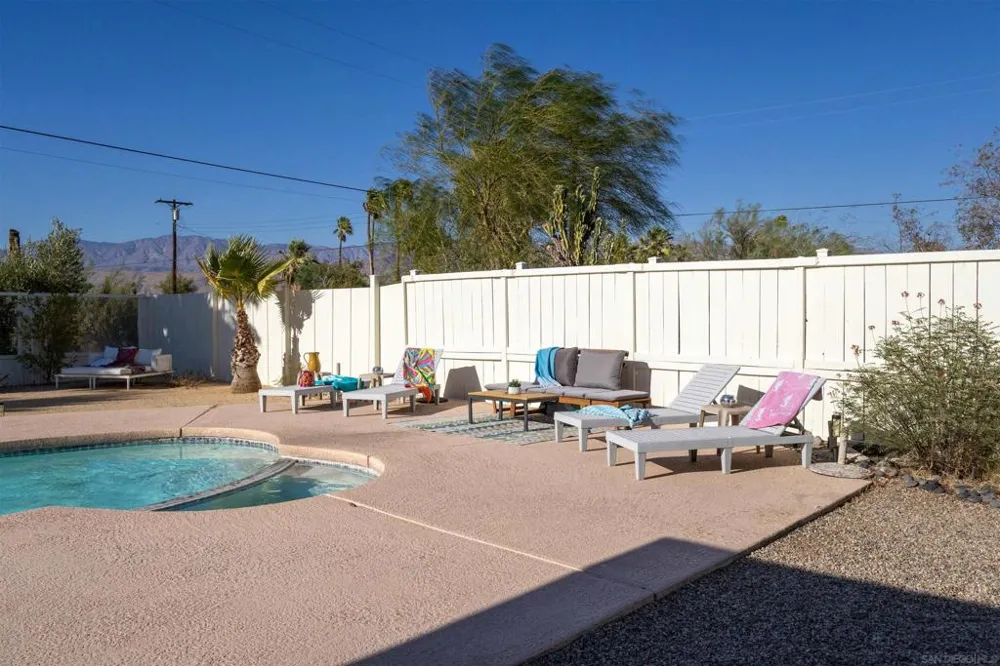 393 Arbalest Dr Borrego Springs, CA 92004