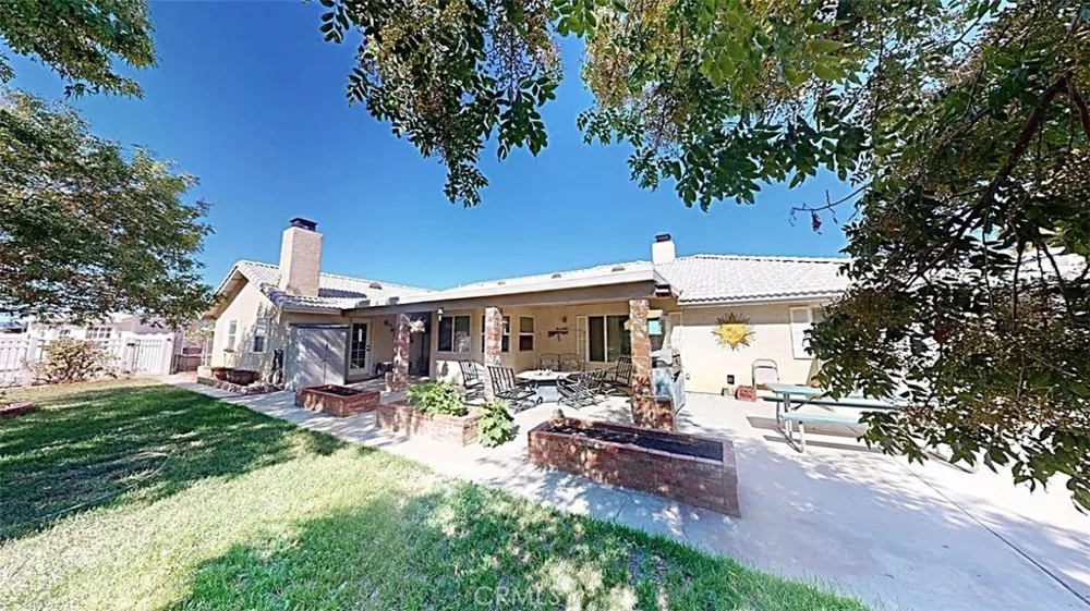 21723 Hercules Street Apple Valley, CA 92308