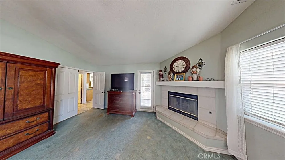 21723 Hercules Street Apple Valley, CA 92308