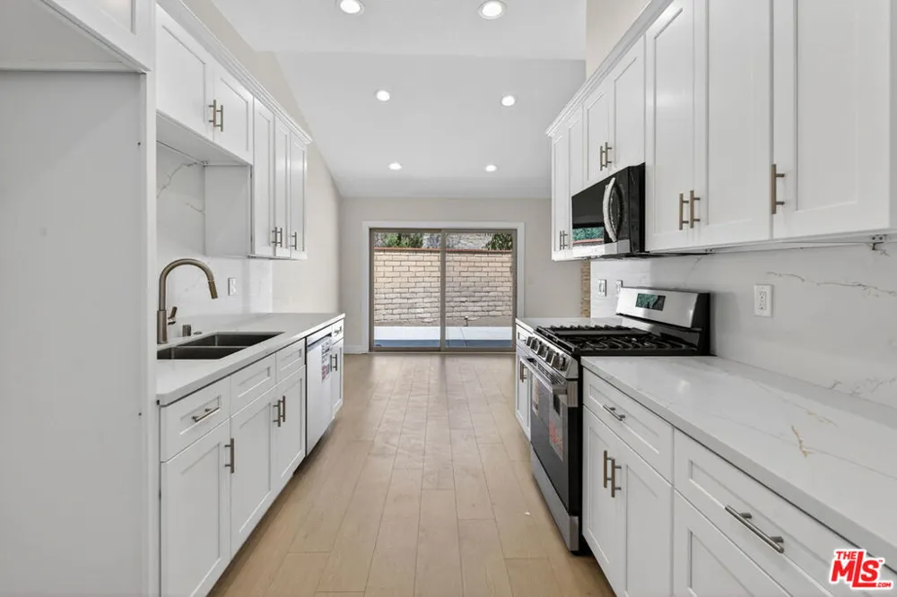 31076 Via San Vicente San Juan Capistrano, CA 92675