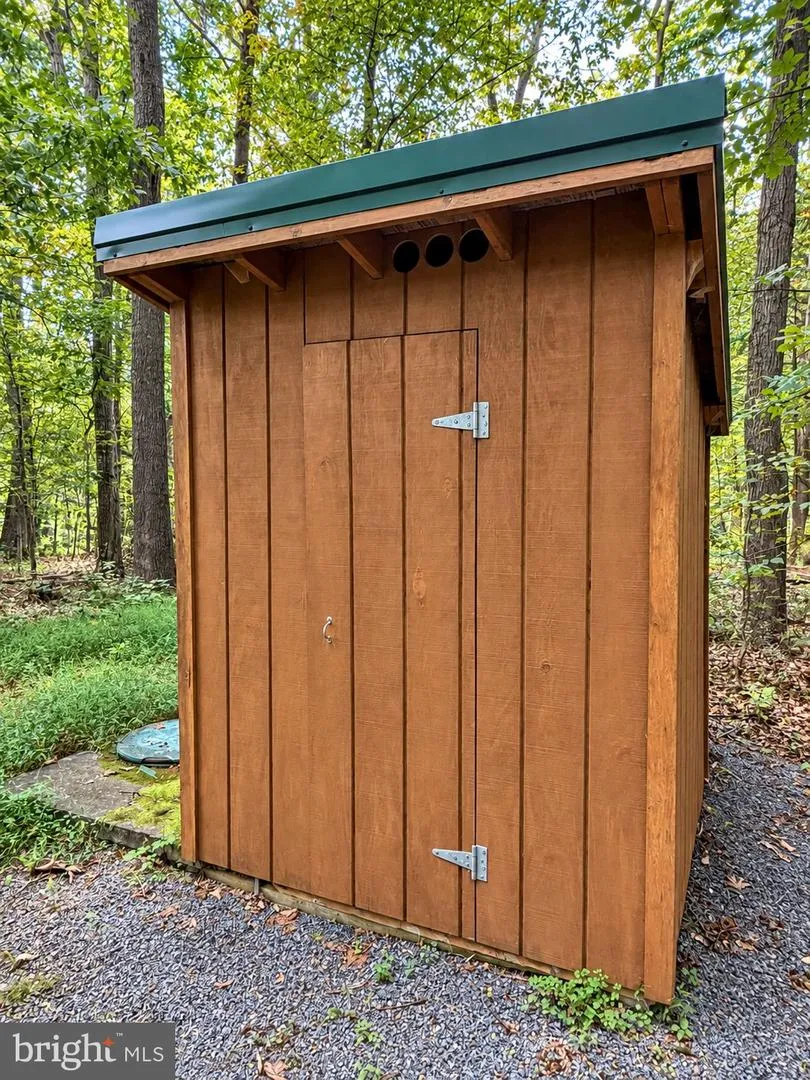 17196 OLD STUMPY LANE Fort Loudon, PA 17224