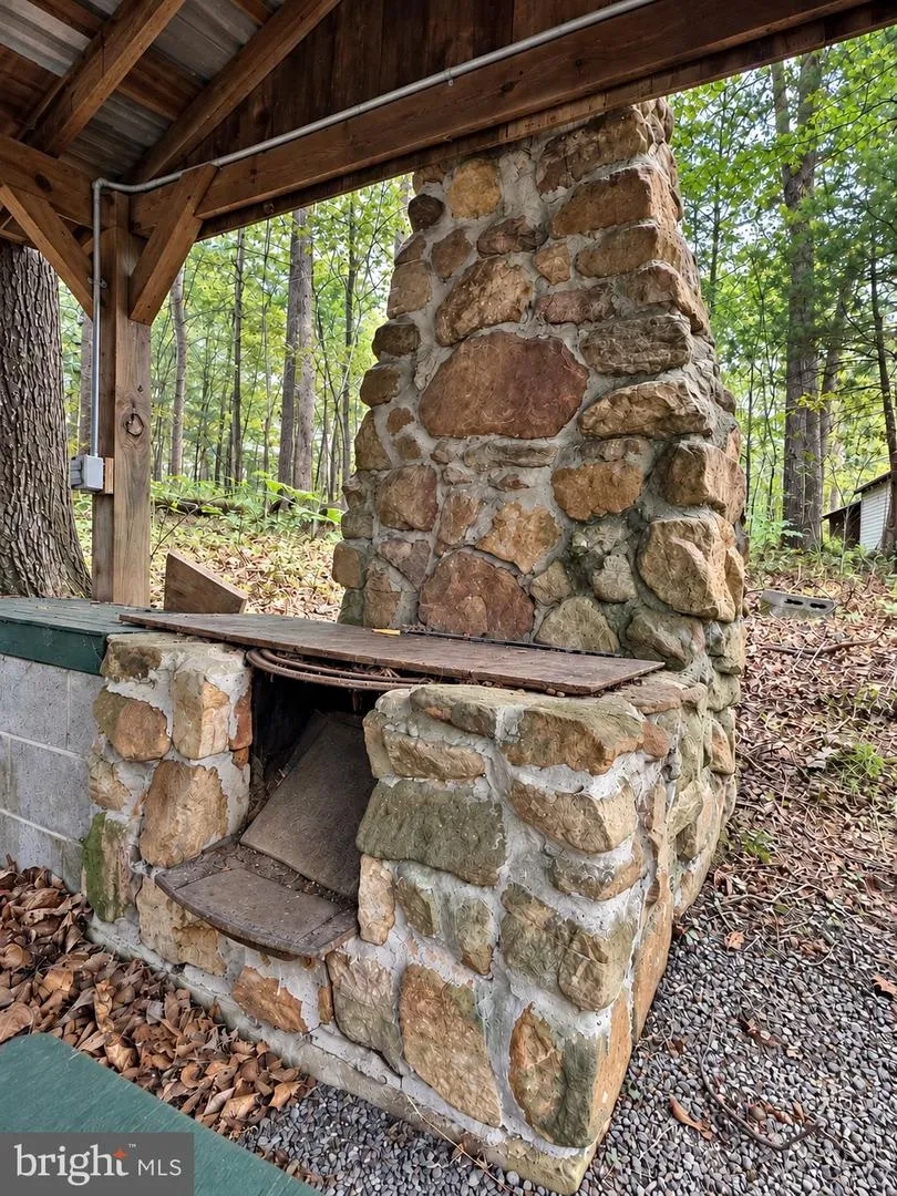 17196 OLD STUMPY LANE Fort Loudon, PA 17224
