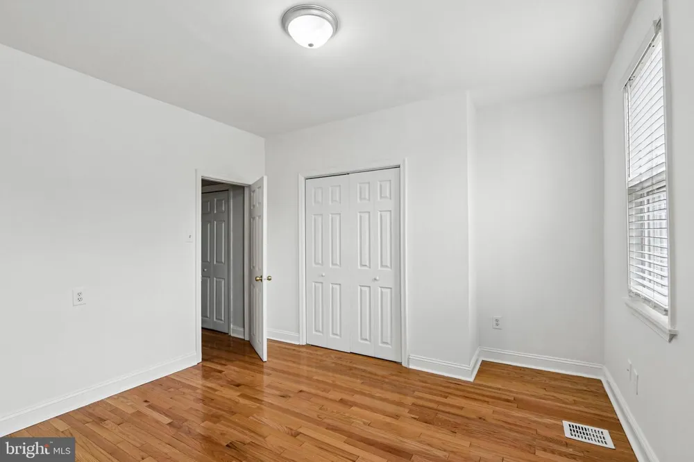 2427 E INDIANA AVENUE Philadelphia, PA 19134