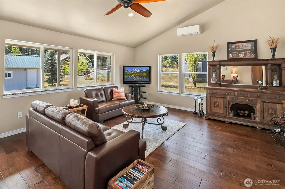 230 Cascade View Drive Ronald, WA 98940