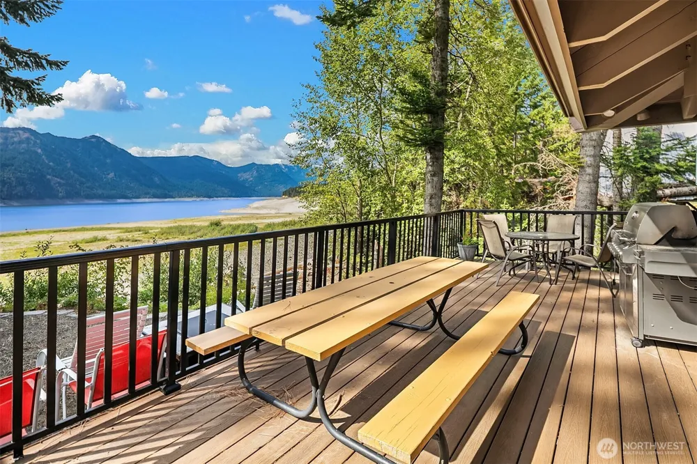 230 Cascade View Drive Ronald, WA 98940
