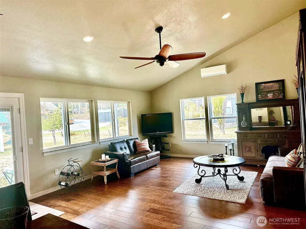 230 Cascade View Drive Ronald, WA 98940