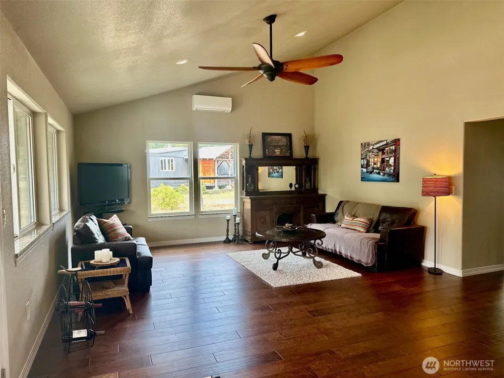 230 Cascade View Drive Ronald, WA 98940