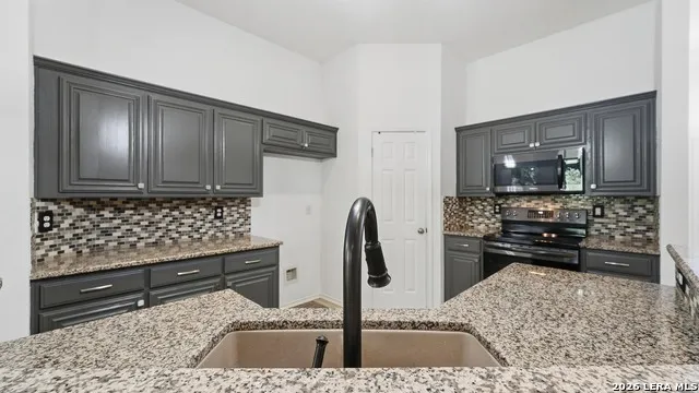 1754 JACOBS CT New Braunfels, TX 78130
