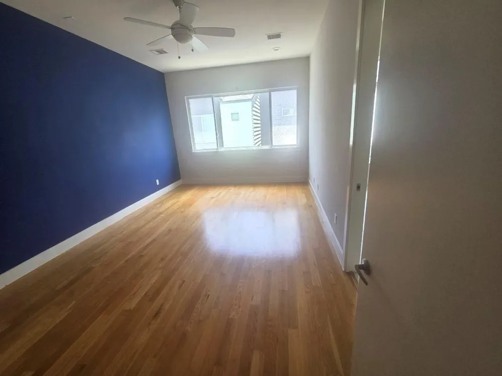2705 St Emanuel Street Houston, TX 77004