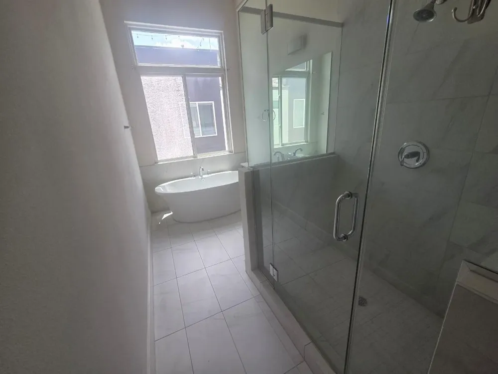 2705 St Emanuel Street Houston, TX 77004