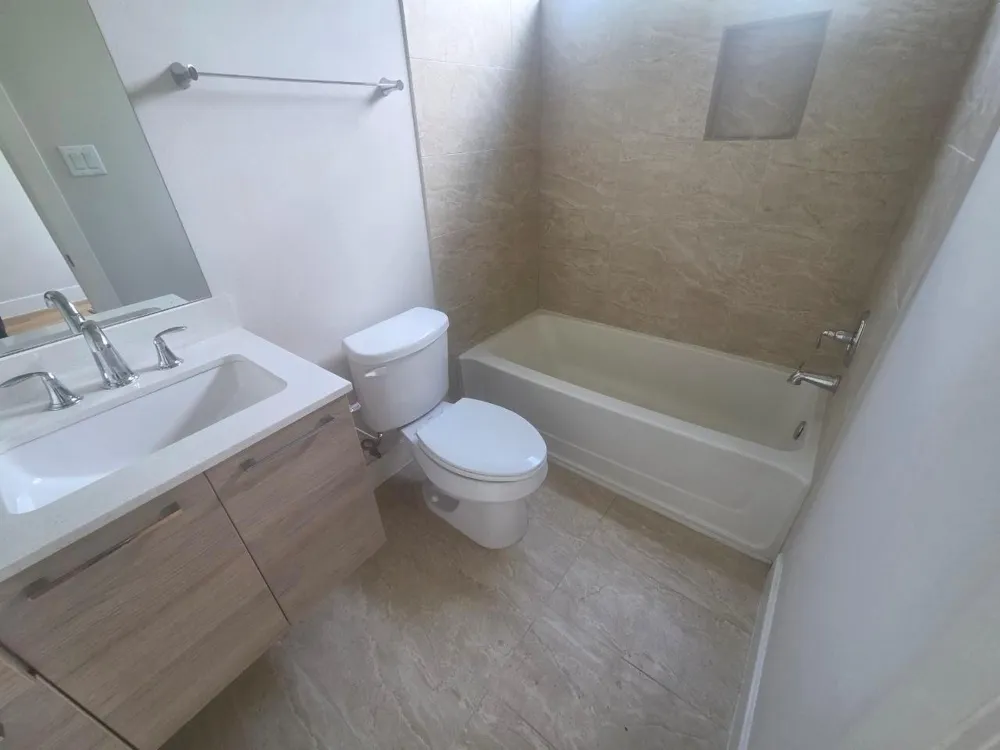 2705 St Emanuel Street Houston, TX 77004