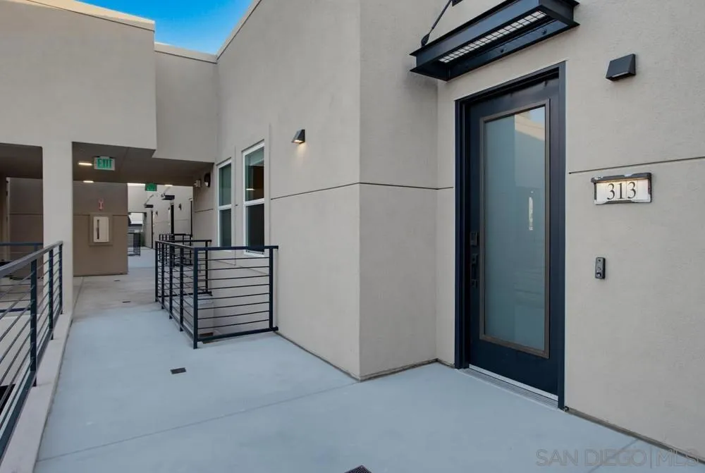 1021 S Cleveland Street #313 San Diego, CA 92054