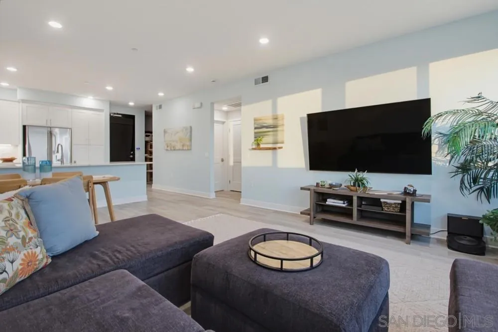 1021 S Cleveland Street #313 San Diego, CA 92054